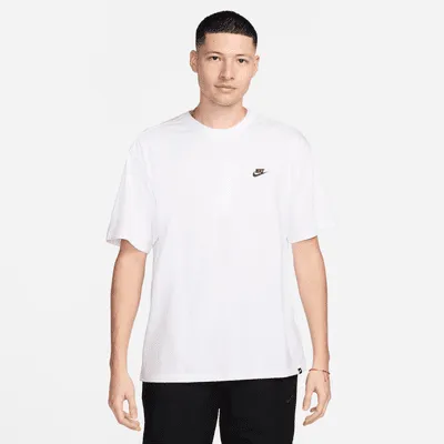 Nike Sportswear Club Men's T-Shirt